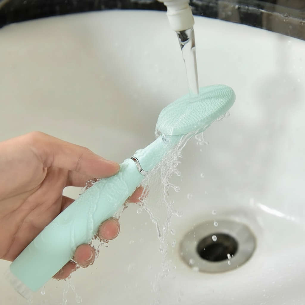 Silicone Cleansing Brush